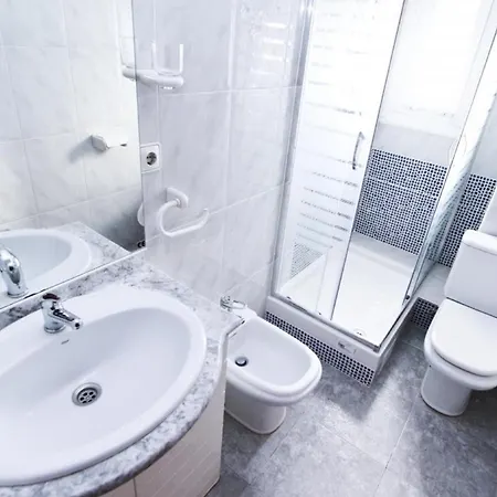 New Cristobal Planetcostadorada Apartamento La Pineda